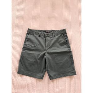 Men's Dark Green Banana Republic Shorts - 32in Waist - 9in Inseam - New w/o Tags